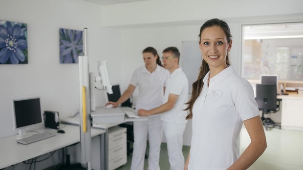 1-schoen-klinik-aerzte_slider_16