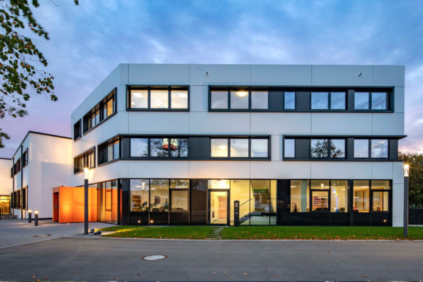 2018_efk_firmengebaude_02_0