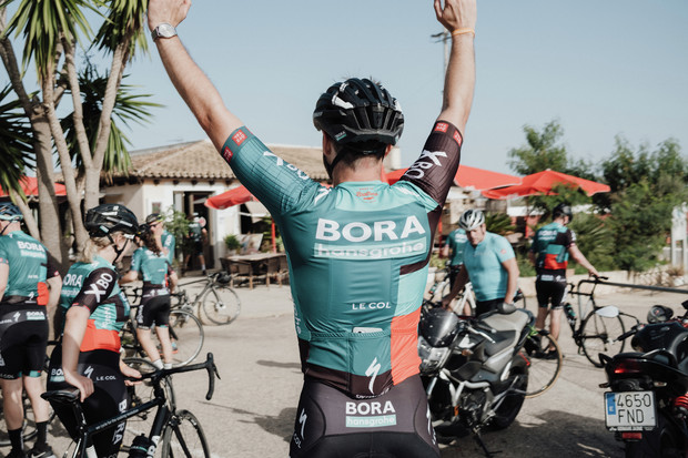 2022-bora-branding-33_slider_15
