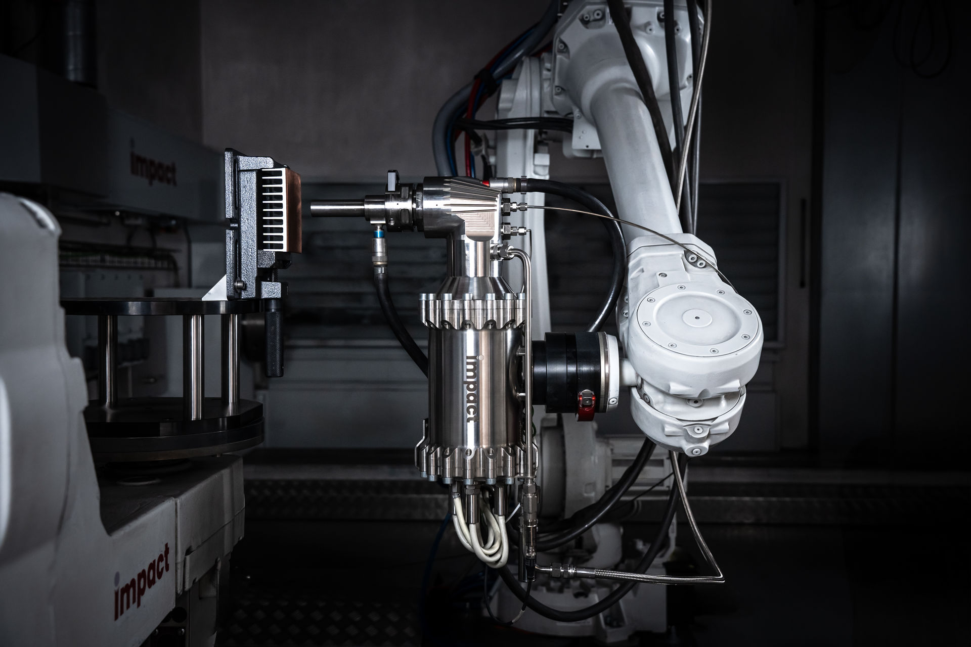 62-impactinnovations_gun611-ah_evocsii_spraycell_web