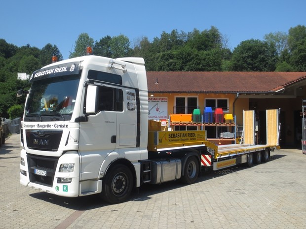 bauma-riedl-04_slider_12