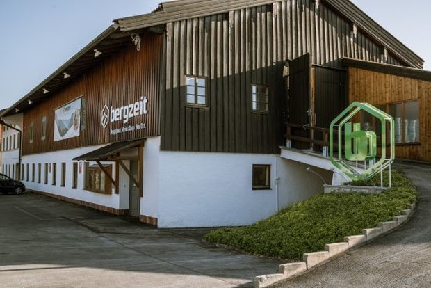 bergzeit-retail-holzkirchen-2_slider_11
