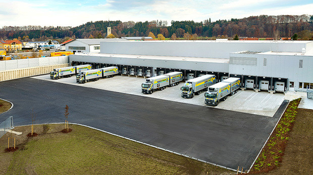 edeka-lz-trostberg-02_slider_11
