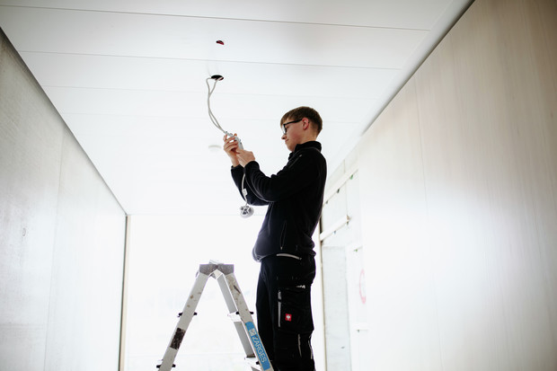 fotoshooting-elektromaier-211006-500_slider_13