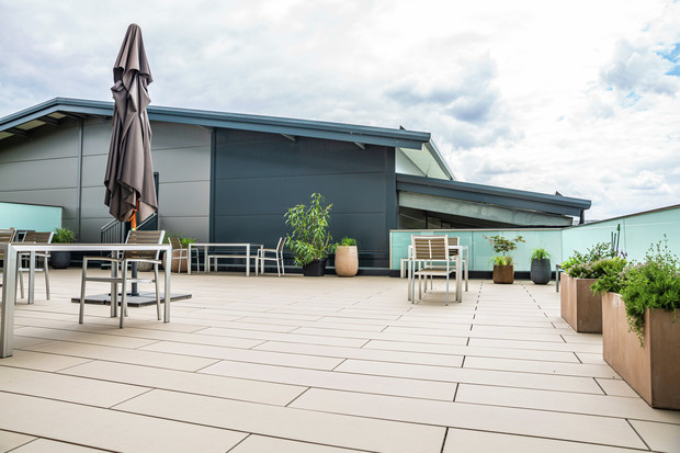 nutz-terrasse-2020-8126_slider_14