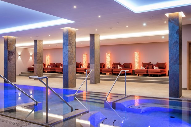 spa-pool-indoor_slider_14